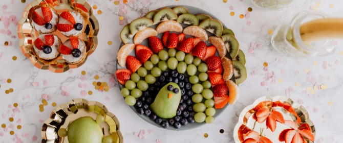 Zdravi drobni prigrizki v obliki živali za otroški rojstni dan